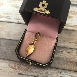Juicy Couture Jewelry - Juicy Couture Gold Half Heart Best friend Charm ✨ Juicy Couture Jewelry - Juicy Couture Gold Half Heart Best friend Charm ✨